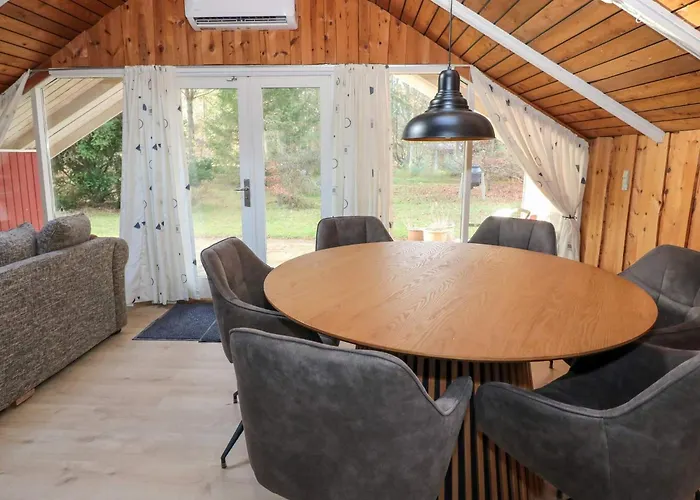 Сasa de vacaciones 6 Person In *